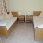Hostel Jugend- Und Familiengaestehaus *