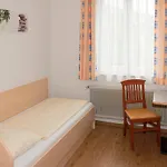 Jugend- Und Familiengaestehaus Hostel *