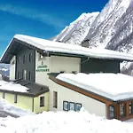 Jugend- Und Familiengaestehaus * Heiligenblut