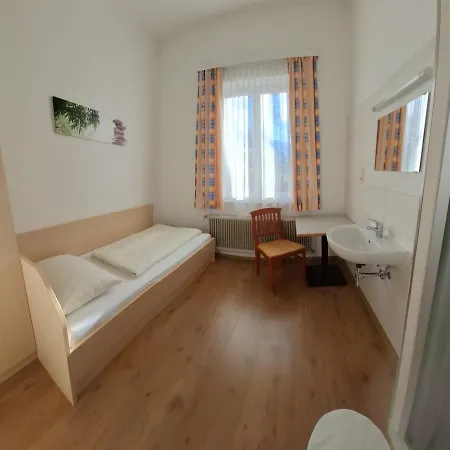 Jugend- Und Familiengaestehaus Hostel Heiligenblut