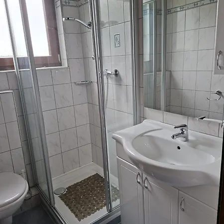 Hostel Jugend- Und Familiengaestehaus *