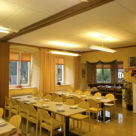 بيت شباب Jugend- Und Familiengastehaus