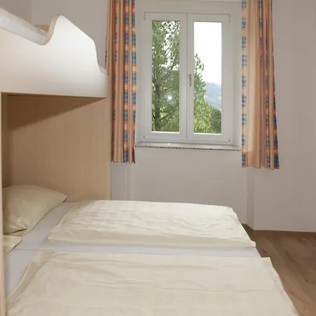 Jugend- Und Familiengaestehaus Hostel *