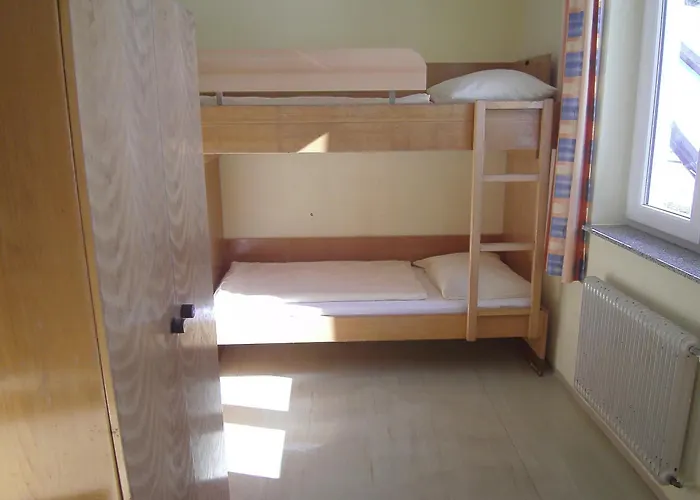Hostel Jugend- Und Familiengaestehaus *