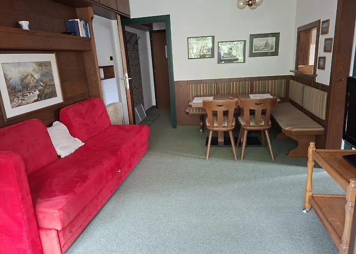 Jugend- Und Familiengaestehaus Hostel