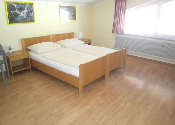 Jugend- Und Familiengaestehaus *